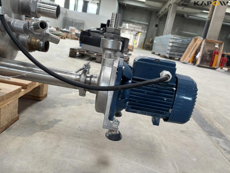 Pressure tank 150 liters with pump 13