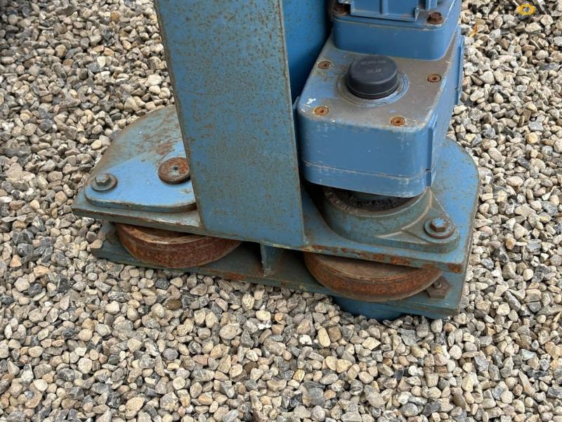 TS column jib crane 2000kg 16