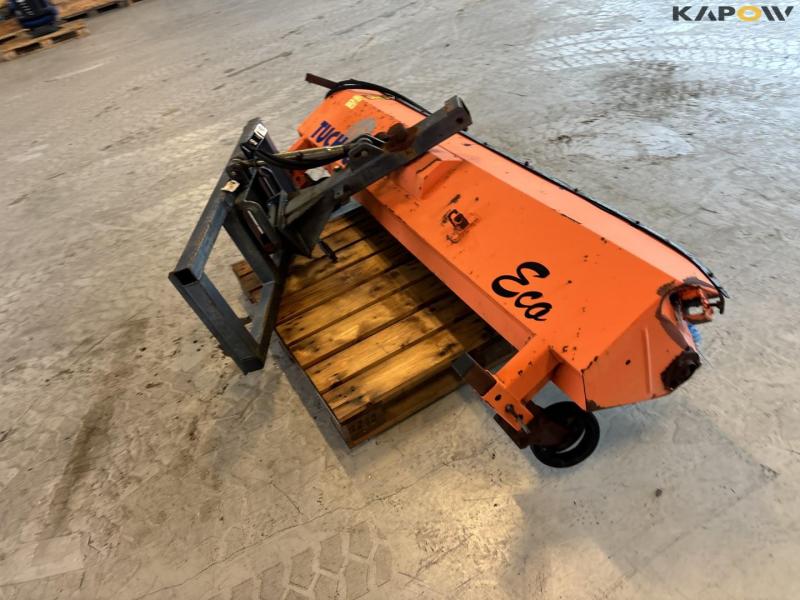 Tuchel ECO 230 HD broom with Bobcat hitch 5