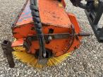 Tuchel plus P1 150H hydraulic broom 15