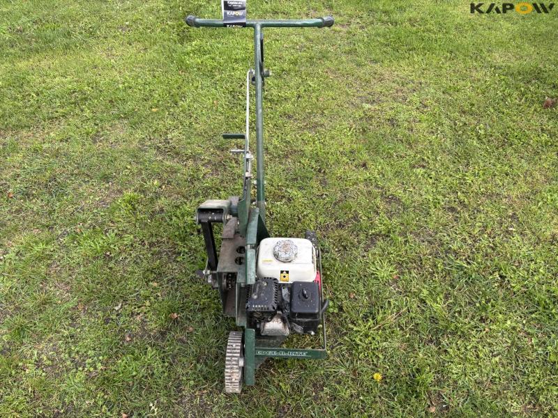 Turfco EDGE-R-RITE edger 2