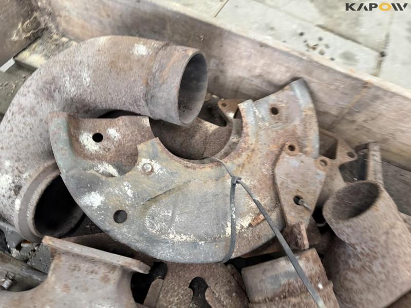 Exhaust pipe for commins 903 engine 12