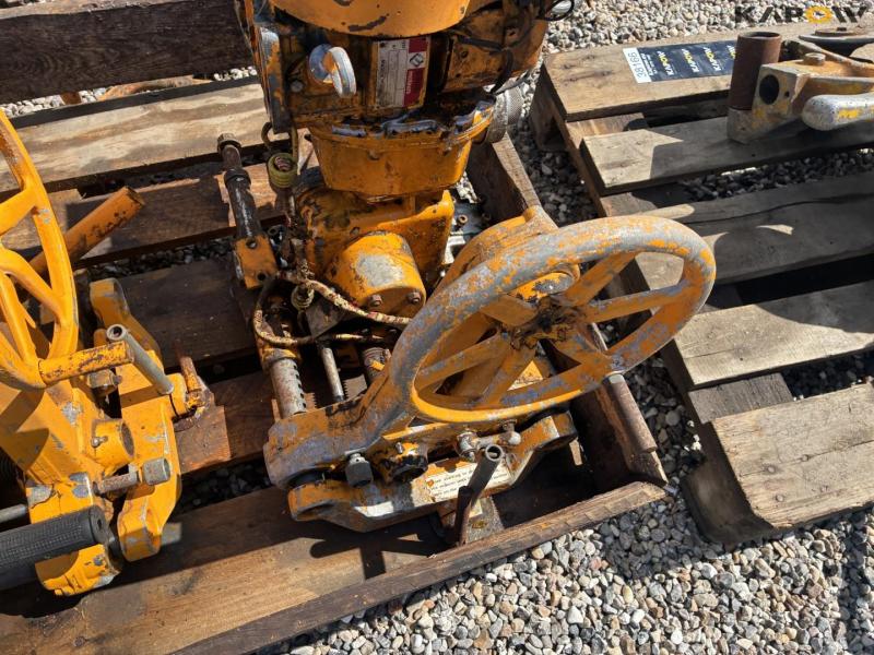 Railway track equipment 35