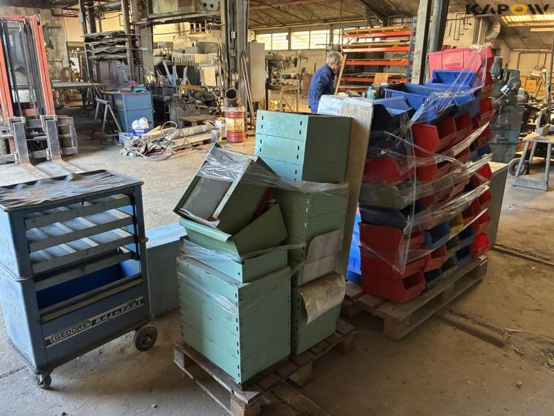 Equipment for workshop equipment 4