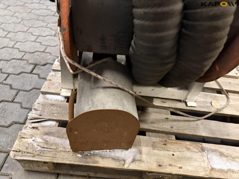 Suction with roll-up 12