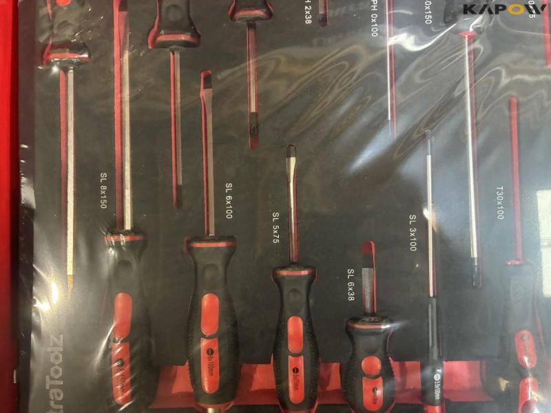 Ultratoolz tool cabinet 16