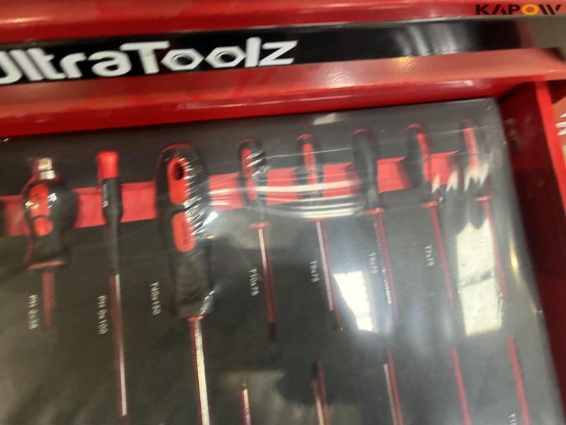 Ultratoolz tool cabinet 17