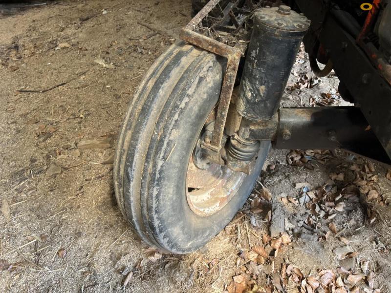 Ursus 1201 De Luxe tractor 11