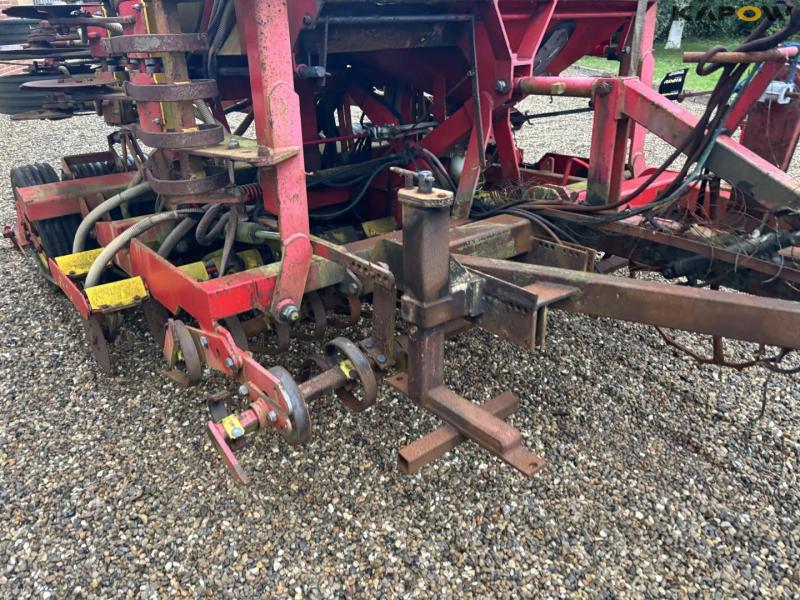Väderstad 400p seed drill - burnt 11