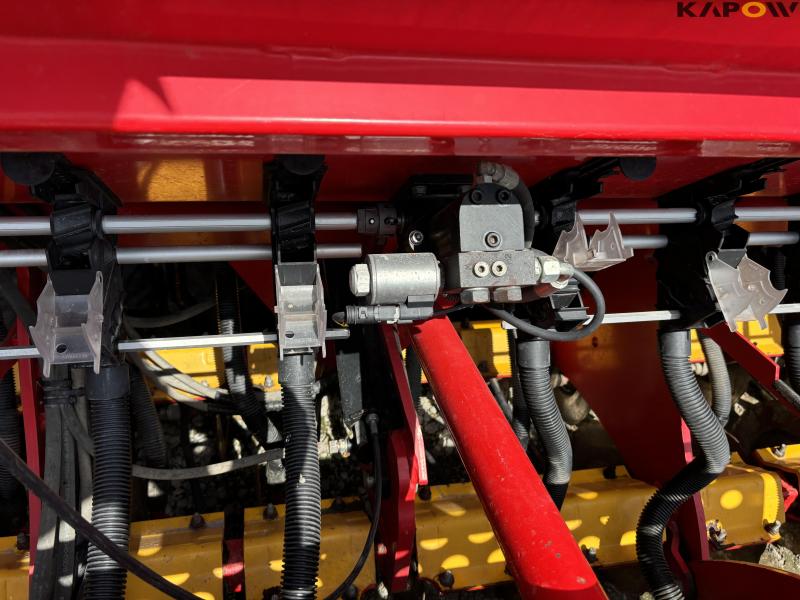 Väderstad 4 m. seed drill 37