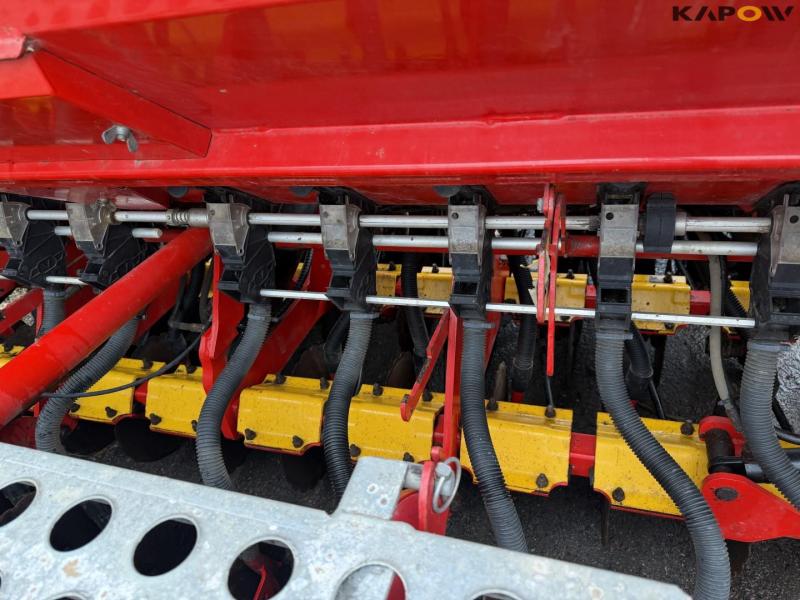 Väderstad Rapid 300C super XL seed drill 31