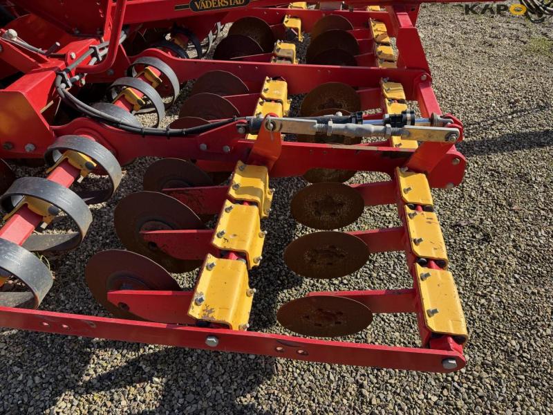 Väderstad Rapid 400C seed drill 20
