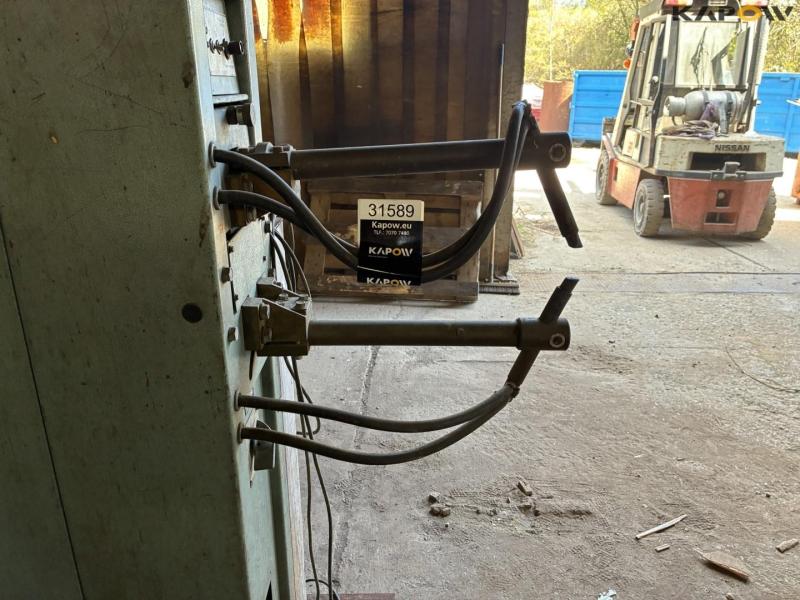 V. Løwener N302 spot welder 10