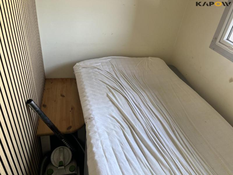 VA crew trailer/accommodation trailer 19