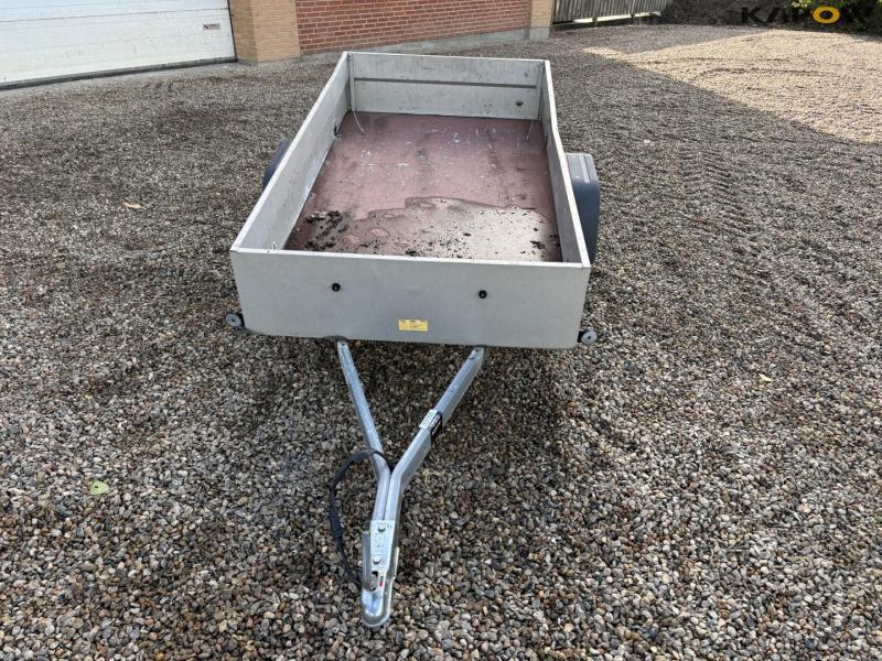 VA Trailer - Without Registration Certificate 2