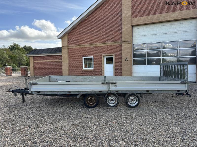 VA trailer - Without registration certificate 6