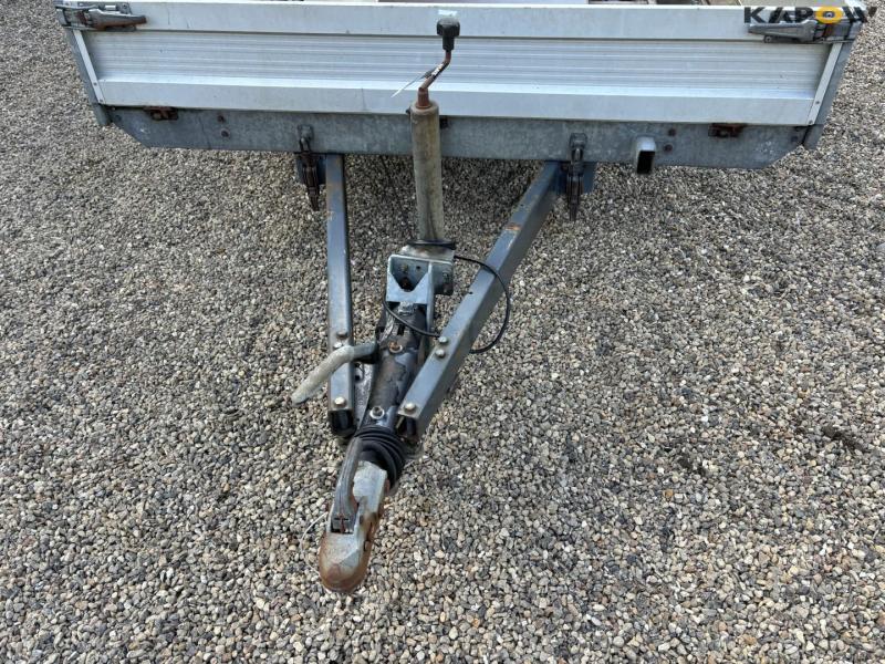 VA trailer - Without registration certificate 13