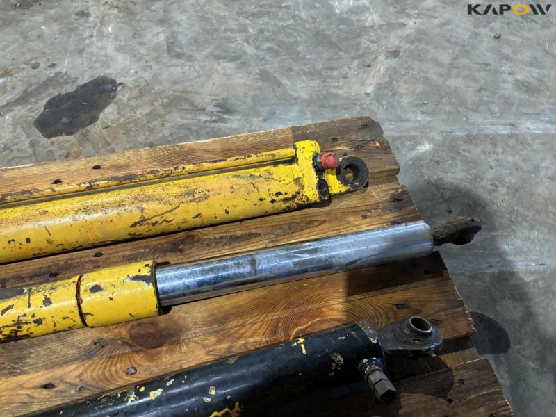 Weight transfer to slurry tanker 12