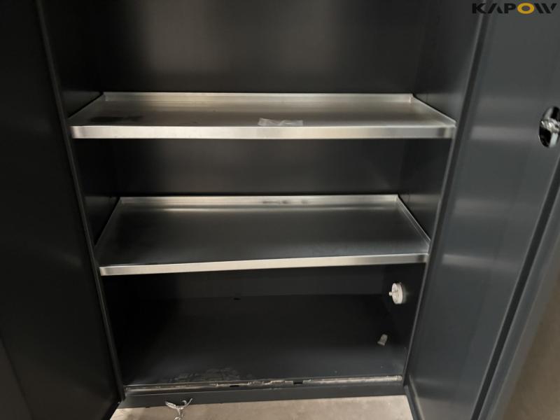 Workshop steel cabinet 6