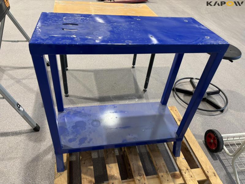 Workshop equipment 24