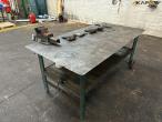 Iron workshop table with tools 7
