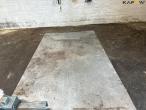 Workshop table with contents 30
