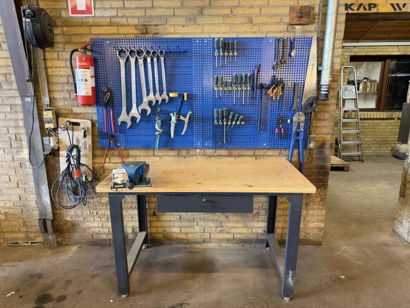 Workshop table and blackboard with tools 1