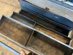 Workshop equipment/ Tool boxes 42