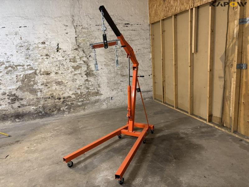 Workshop crane - 2 tons. 21