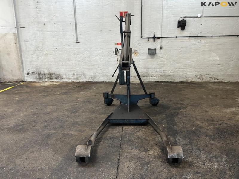 Workshop crane 2