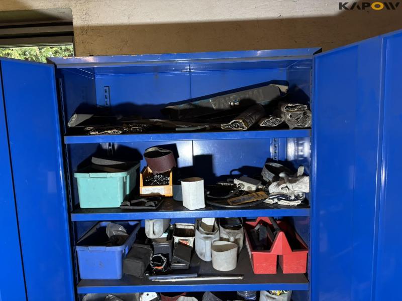 Workshop cabinet with contents 8
