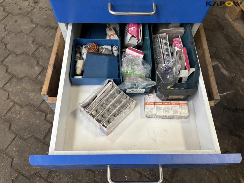 Miscellaneous workshop equipment 41