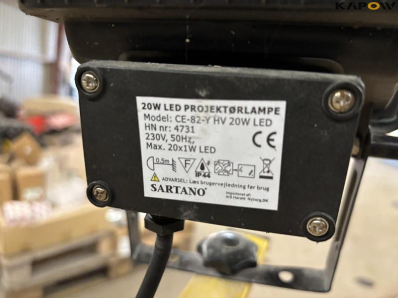 Miscellaneous workshop equipment 24