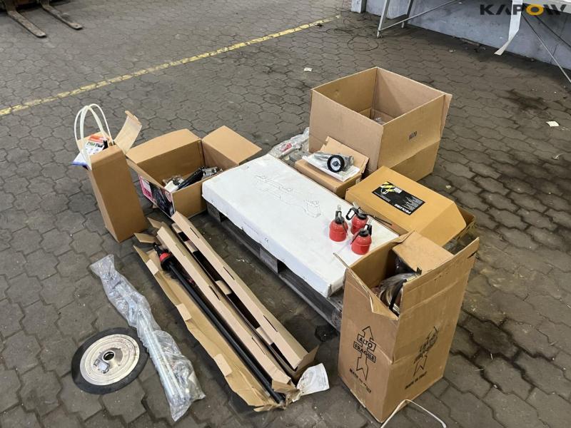 Workshop equipment 7