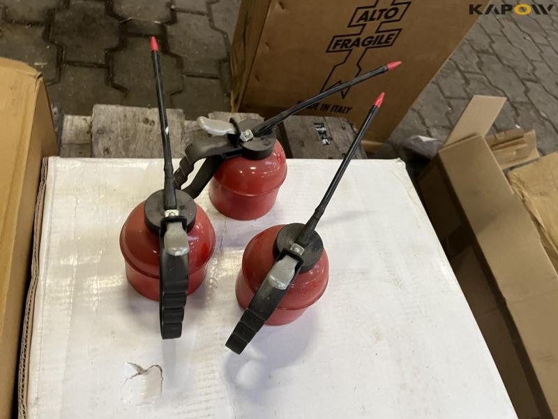 Workshop equipment 18