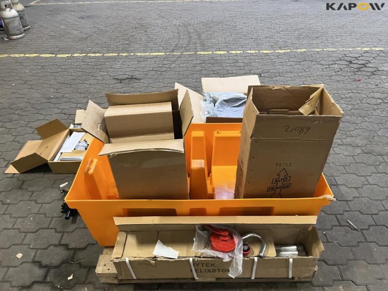 Workshop equipment 4