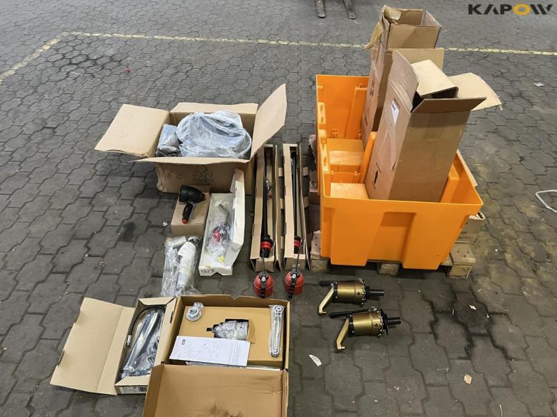 Workshop equipment 6