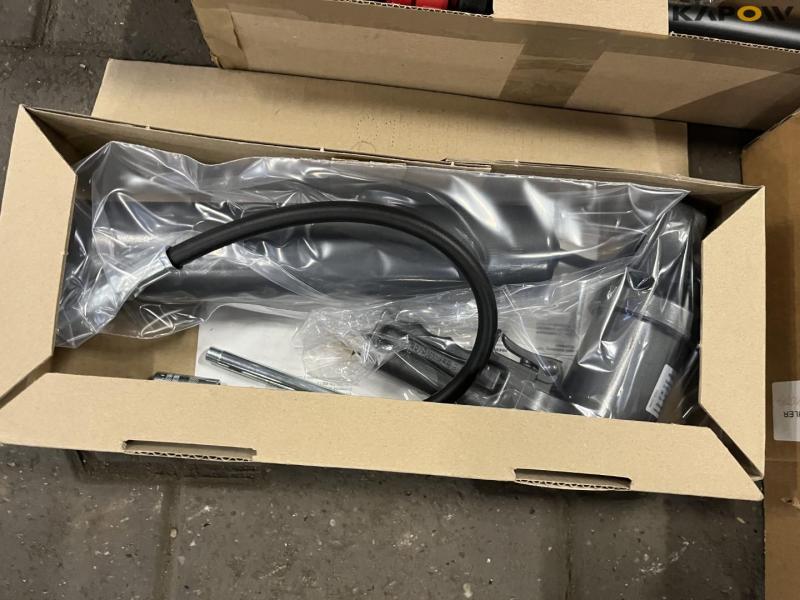 Workshop equipment 10