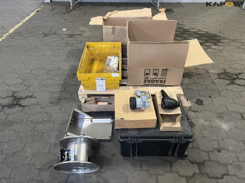 Workshop equipment 8