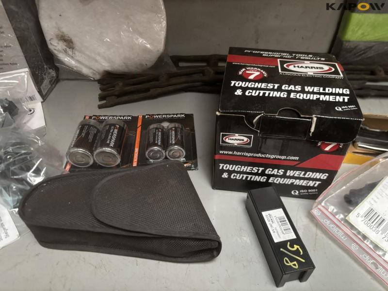 Workshop equipment 16