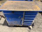 Workshop trolley and table 17