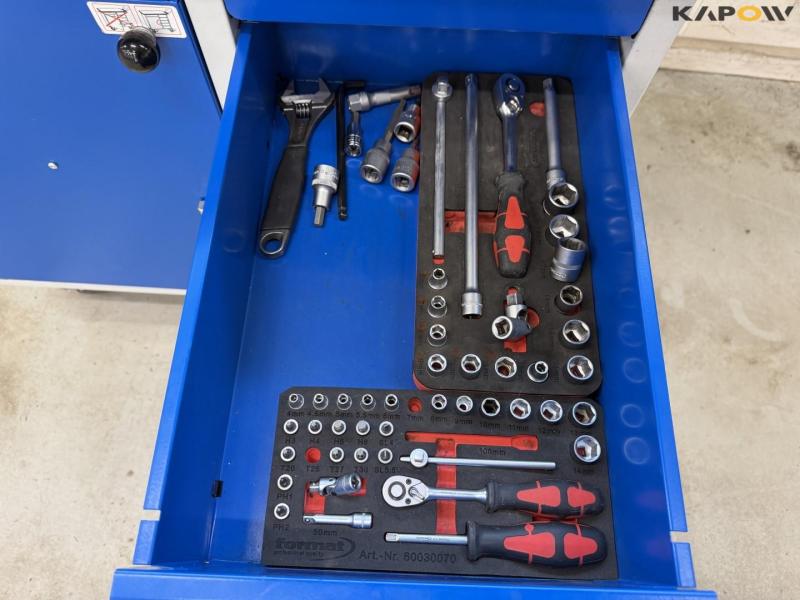 Workshop trolley 17
