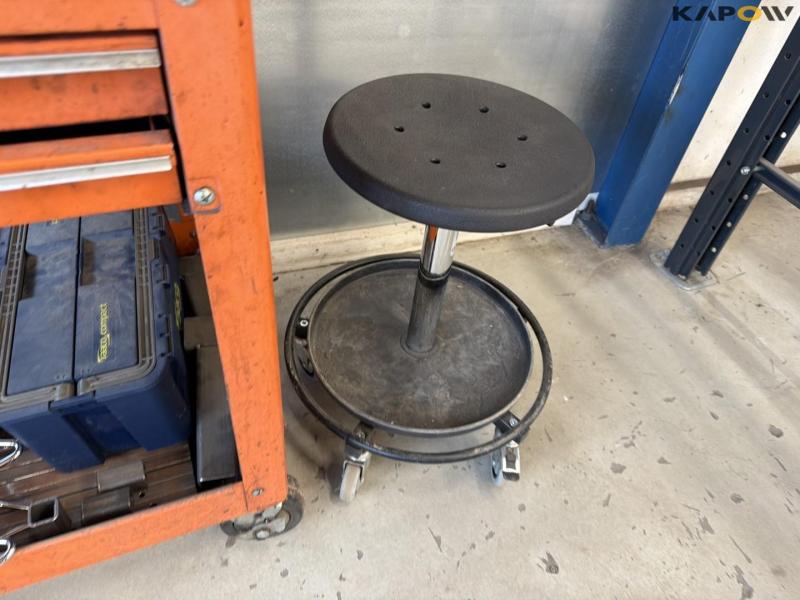 Workshop trolley 14