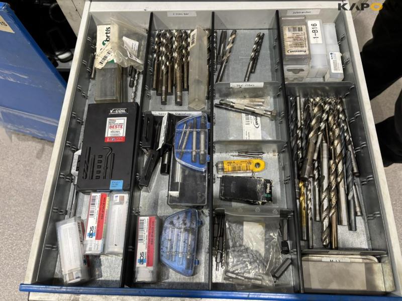 Tool trolley with contents 20