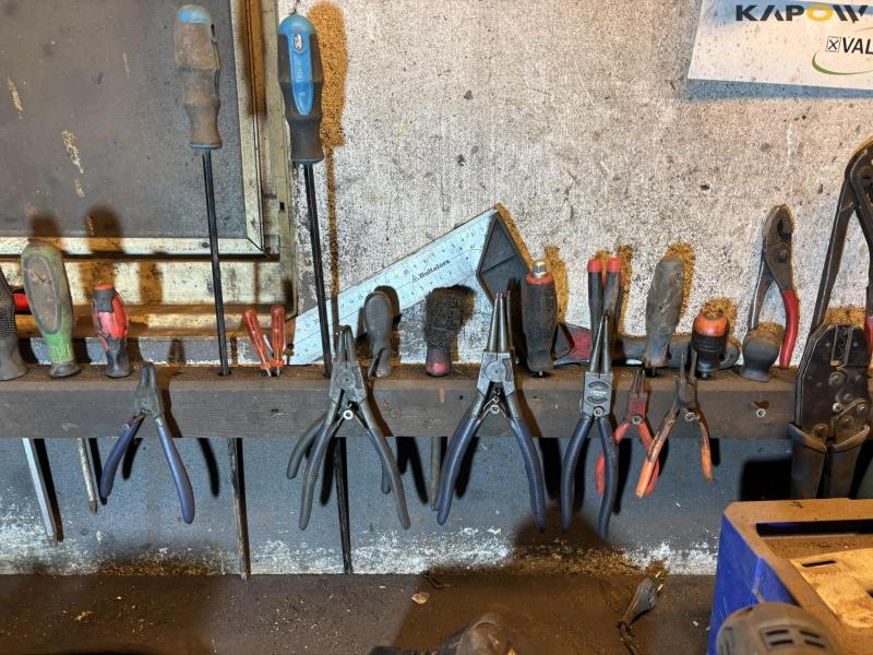 Miscellaneous tools 47