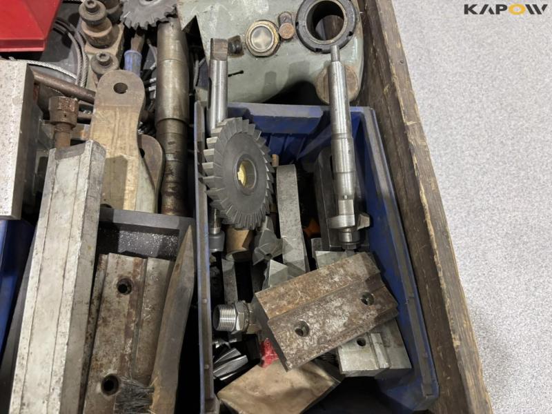 Tools for milling cutter 11