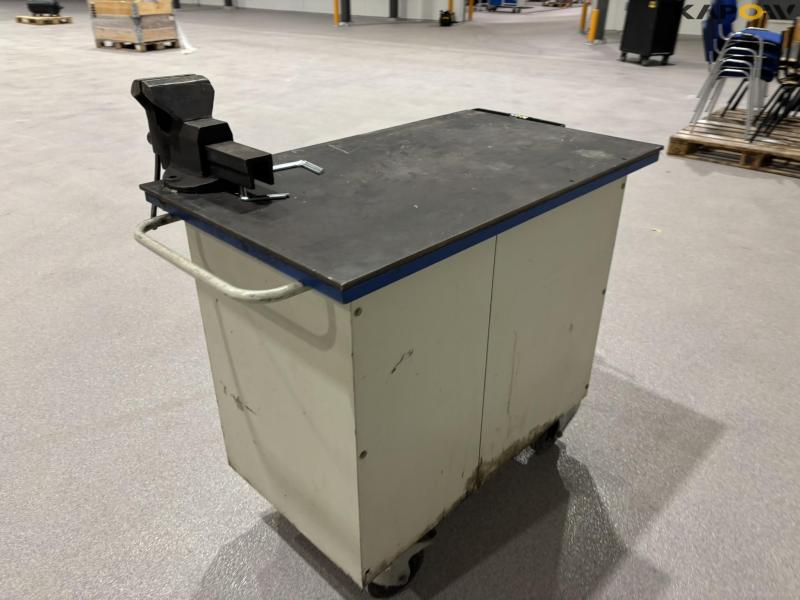 Tool table with steel plate and vice 6