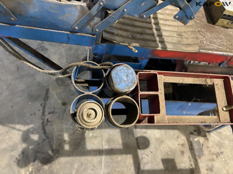 Tool trolley with contents 14