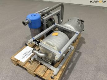 Vacuum pump with tank and filter