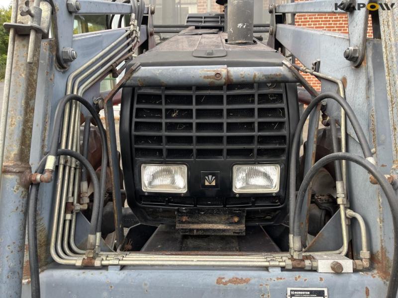Valmet 505 front loader tractor 17